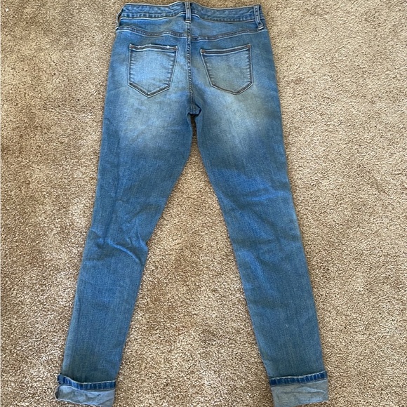 Universal thread - Picture 3 of 3